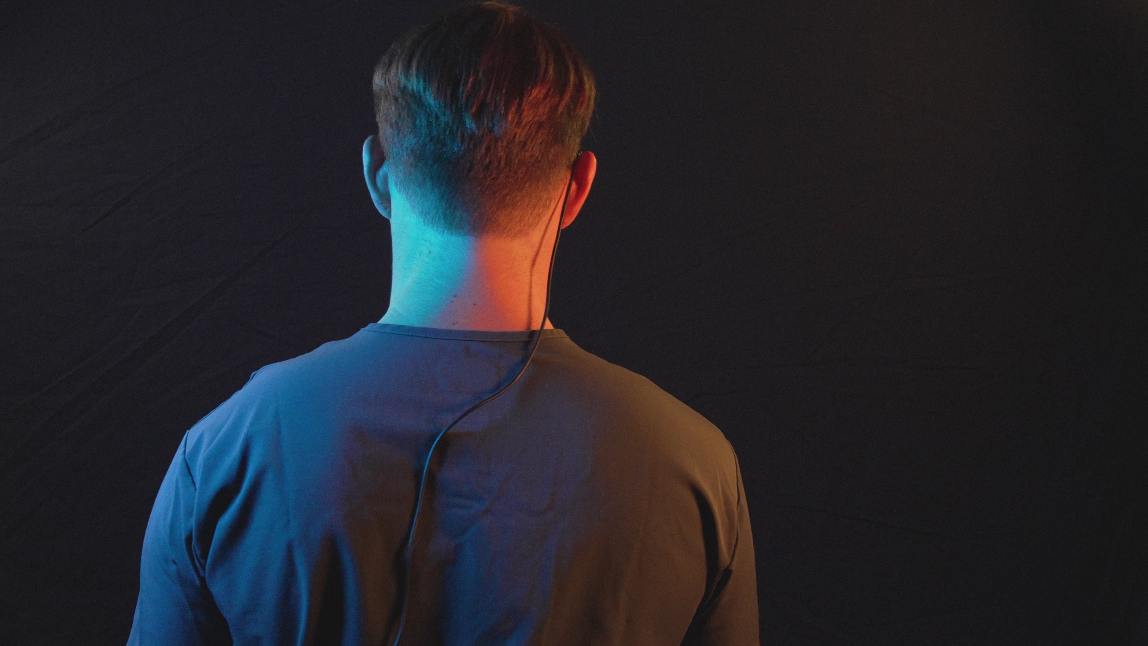 Load video: Prolux battery, gallilean loupes